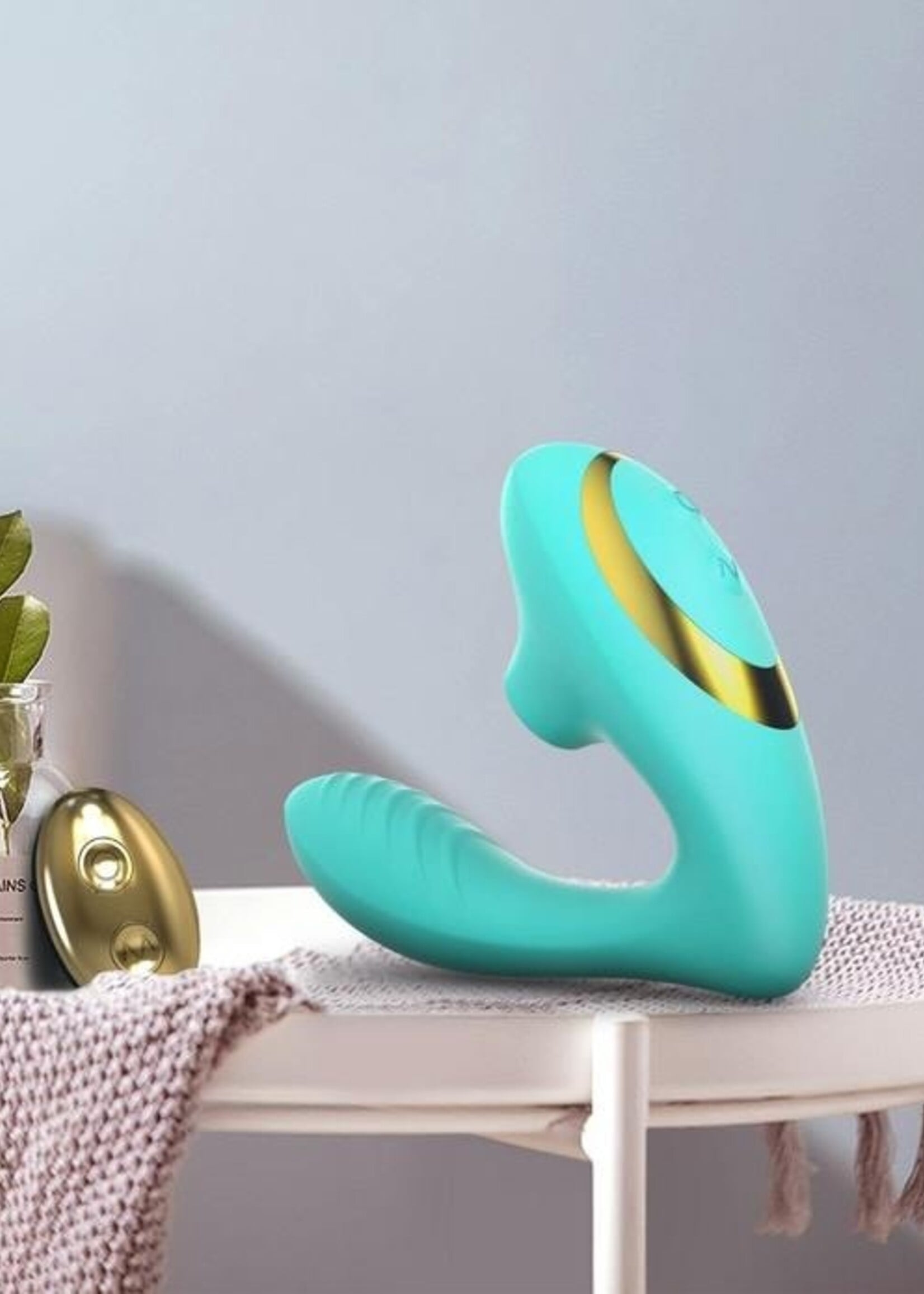 Tracy's Dog Tracy's Dog - OG Clitoral Sucking Vibrator Pro 2 - Teal