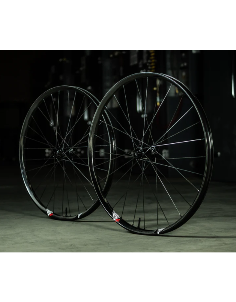 We Are One Composites We Are One Composites Convergence Triad / I9 hydra Boost Wheelset Mullet XD 6B Black Hubs