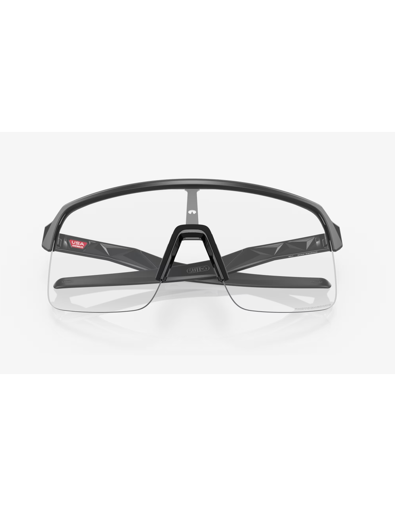 Oakley Oakley Sunglasses Sutro Lite Matte Carbon/Clear Photochromic Lens