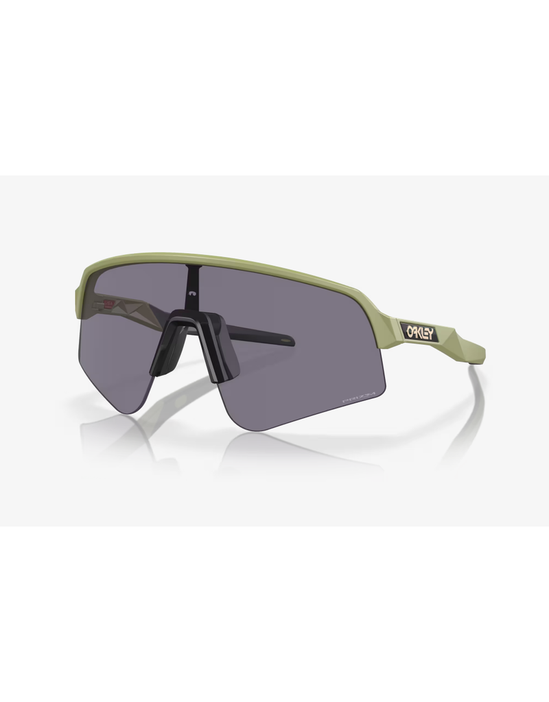 Oakley Oakley Sunglasses Sutro Lite Sweep Matte Fern/Prizm Grey Lens