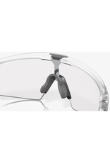 Oakley Oakley Sunglasses Sphaera Matte Clear/Photochromic Lens