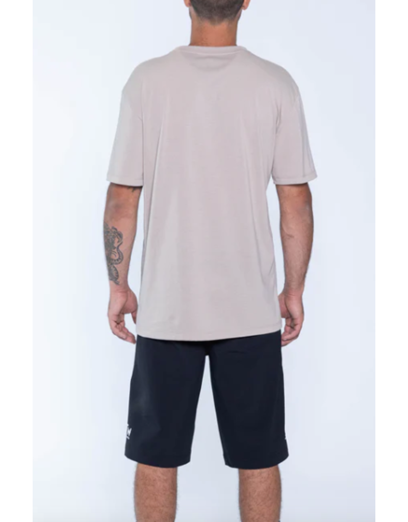 Huck The World Huck The World Eagle Head Tech Tee Bone