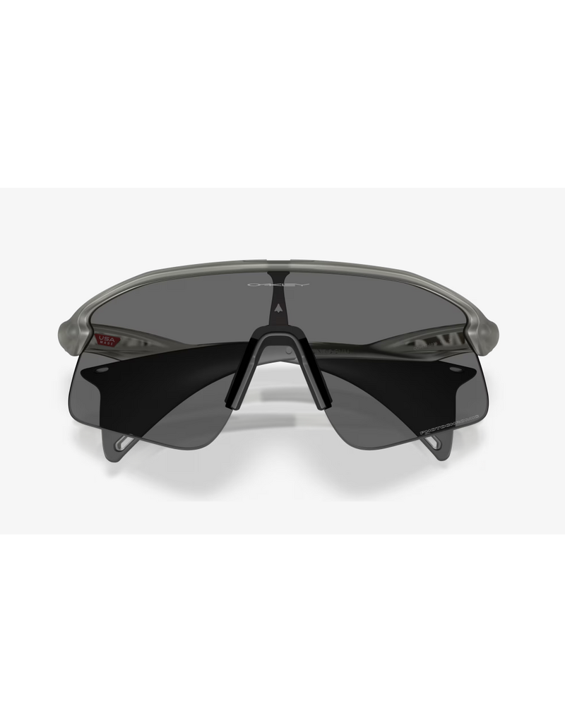 Oakley Oakley Sunglasses Stunt Devil Grey Ink / Photochromic Lens