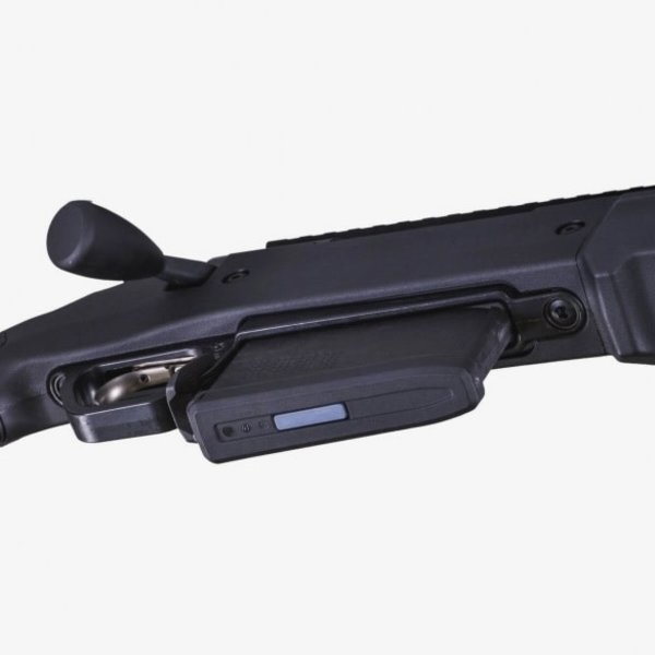 MAGPUL BOLT ACTION MAG WELL 700L-STANDARD Black