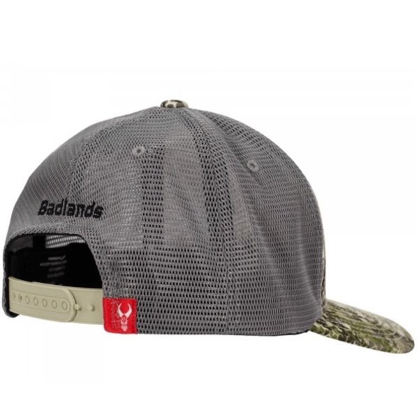 BADLANDS TRUCKER HAT Approach