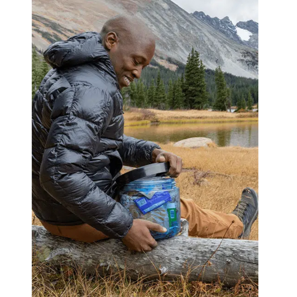 BEAR VAULT Jaunt Bear Resistant Food Canister7.2 L