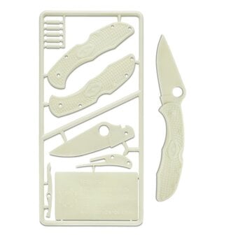 SPYDERCO PLASTIC KNIFE KIT Delica 4 for Kids