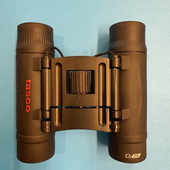 TASCO 10x25 BINOCULAR