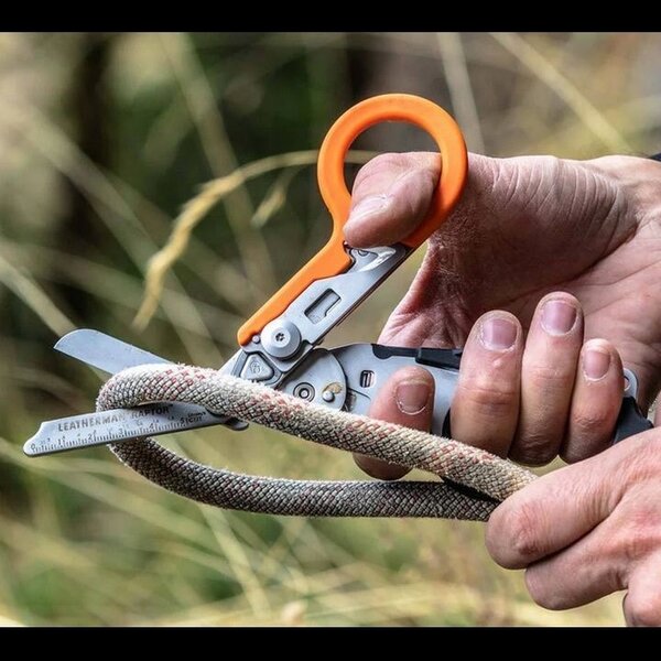 LEATHERMAN Raptor Rescue