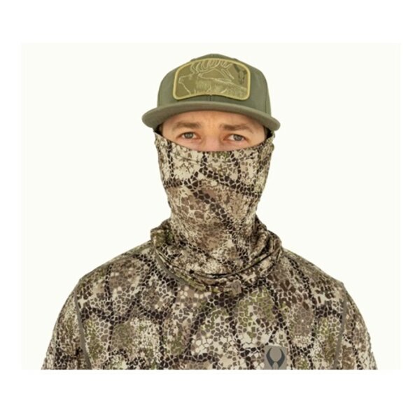 BADLANDS Air UL Neck Gaiter Approach