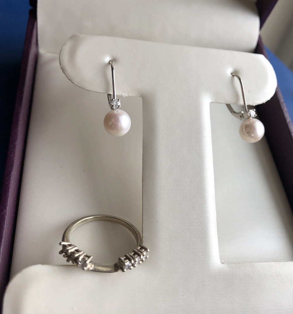 Quality custom jewelry available at EK Jewelers