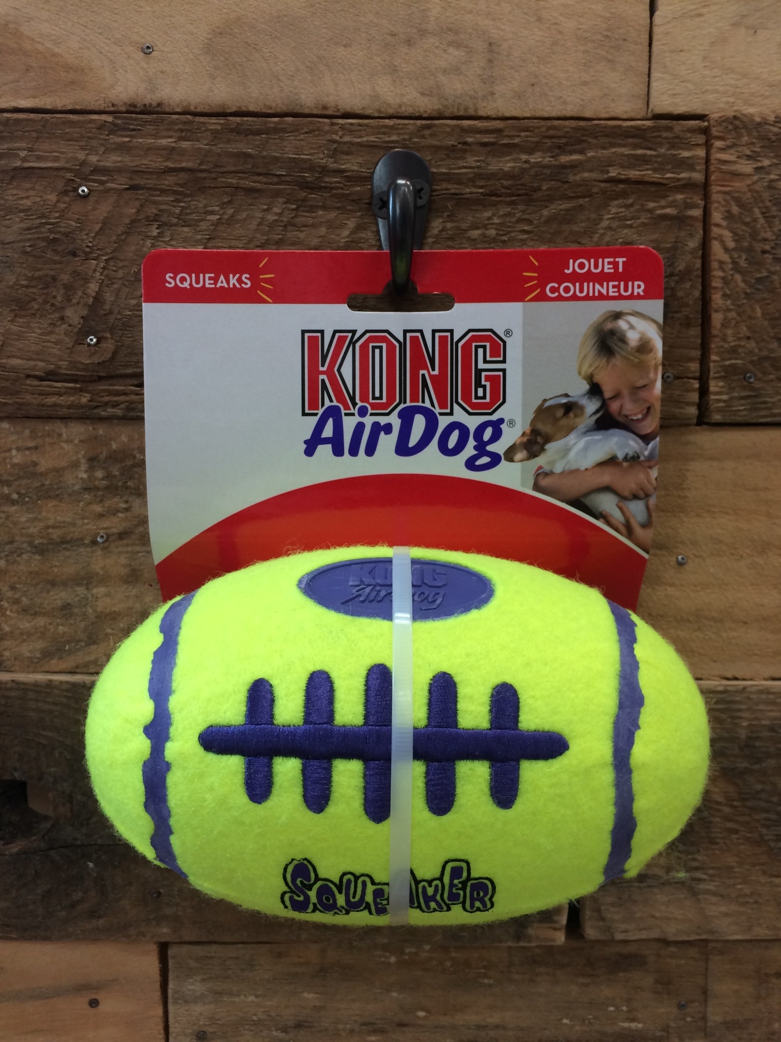 kong squeaker football