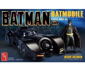 AMT #1107 1/25 scale Batmobile with resin Batman figure 