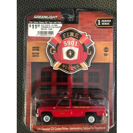 GREENLIGHT COLLECTABLES GLC 67010-A 1986 CHEVROLET C20 CUSTOM DELUX-LAWRENCEBURG, INDIANA FIRE DEPARTMENT