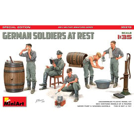 MINIART MIN 35378 MiniArt 1/35 German Soldiers At Rest. Special Edition