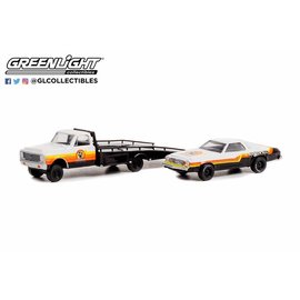 GREENLIGHT COLLECTIBLES GLC 33230-C 1972 CHEVROLET C-30 RAMP TRUCK & 1976 CHEVROLET CHEVELLE LAGUNA (ARMOR ALL) 1/64 DIE-CAST HD TRUCKS SERIES 23