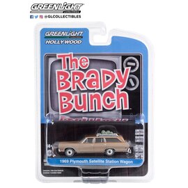GREENLIGHT COLLECTIBLES GLC 44990-A 1969 PLYMOUTH SATELLITE STATION WAGON 1/64 DIE-CAST (THE BRADY BUNCH)