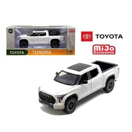 M&J TOYS KT-H08555R-WH 1:24 2023 Toyota Tundra TRD Off-Road 4×4 (White) die-cast