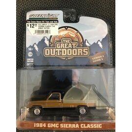 GREENLIGHT COLLECTABLES GLC 38010-C 1984 GMC SIERRA CLASSIC THE GREAT OUTDOORS SERIES 1