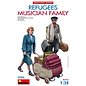 MINIART MIN 38084 MiniArt 1/35 Refugees. Musician Family