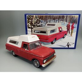 AMT AMT 1412 AMT 1/25 1963 Ford F100 Camper Pickup NEW TOOLING plastic model