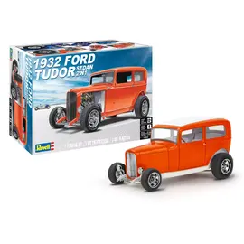 REVELL GERMANY REV 14553 1932 FORD TUDOR SEDAN 2'N 1 PLASTIC MODEL 1/25