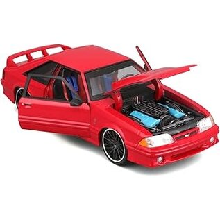 MAISTO MAI 32549 Maisto 1/24 Muscle 1993 Ford Mustang SVT Cobra (Red)