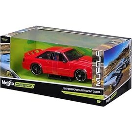 MAISTO MAI 32549 Maisto 1/24 Muscle 1993 Ford Mustang SVT Cobra (Red)
