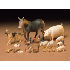 TAMIYA TAM 35128 LIVESTOCK SET 1/35 plastic model