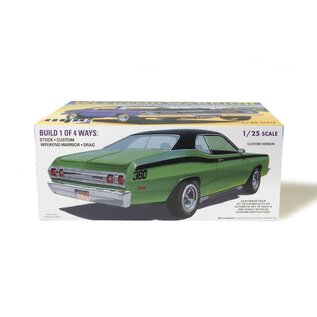 MPC MPC 1019 MPC 1976 Dodge Dart "Weekend Warrior" 1/25 Model Kit (Level 2)