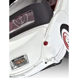 REVELL GERMANY REV 07718 1953 CHEVROLET CORVETTE ROADSTER 1/24 PLASTIC MODEL