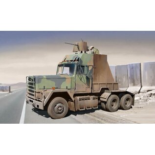 TRUMPETER TRU 01084 Trumpeter 1/35 M915 Gun Truck plastic model