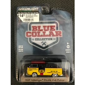 GREENLIGHT COLLECTIBLES GLC 35180-A 1968 VOLKSWAGEN DOUBLE CAB PICKUP BLUE COLLAR COLLECTION 1/64 DIE-CAST