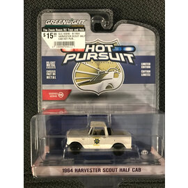 GREENLIGHT COLLECTIBLES GLC 43040-B 1964 HARVESTER SCOUT HALF CAB HOT PURSUIT SERIES 46 1/64 DIE-CAST