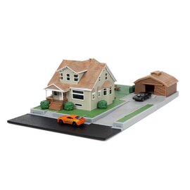 JADA TOYS JAD 33668 Jada Nano "Hollywood Rides" Diorama Dom's House with Charger & Supra