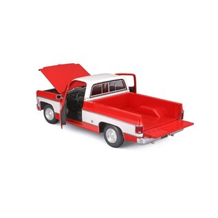 MAISTO MAI 31467 Maisto 1/18 SE 1974 Chevrolet C10 Cheyenne Super - Red/White