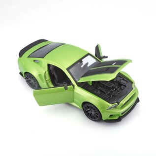 MAISTO MAI 31506 Maisto 1/24 SE 2014 Mustang Street Racer - Metallic Light Green