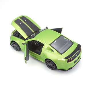 MAISTO MAI 31506 Maisto 1/24 SE 2014 Mustang Street Racer - Metallic Light Green