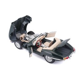 BURAGO BUR 18-12046 Bburago 1/18 Jaguar "E" Cabriolet (1961) - Green