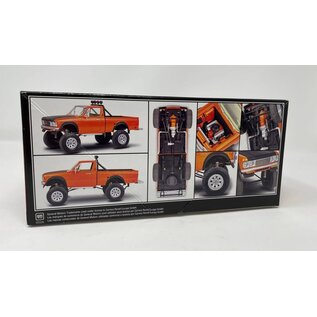 REVELL GERMANY REV 14576 CHEVY 4X4 LUV HIGH ROLLER 1/24 PLASTIC MODEL