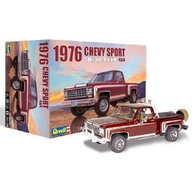 REVELL GERMANY REV 854486 1/24 76 Chevy Sport Stepside Pickup 4X4
