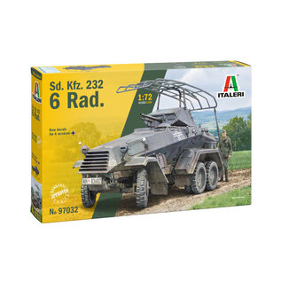 ITALERI ITA 97032 SD.KFZ. 232 6rad. 1/72 model kit (box damage/item perfect)