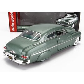 AUTOWORLD AW 318 1949 MERCURY EIGHT BERWICK GREEN 1/18 DIE-CAST