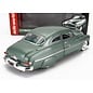 AUTOWORLD AW 318 1949 MERCURY EIGHT BERWICK GREEN 1/18 DIE-CAST