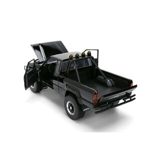 JADA TOYS JAD 36479 Jada 1/24 HWR - BTTF 1985 Toyota SR5 w/Marty's Skateboard