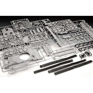 REVELL GERMANY REV 03368 LEOPARD 2A4 40th Anniversary - Special Decoration 1/35 PLASTIC MODEL