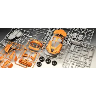 REVELL GERMANY REV 07734 MCLAREN 750S 1/24 PLASTIC MODEL