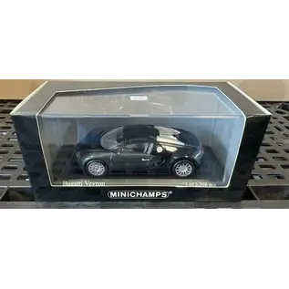 MINICHAMPS MIN 400 110820 Bugatti Veyron 2009 Grey metallic/Black 1:43