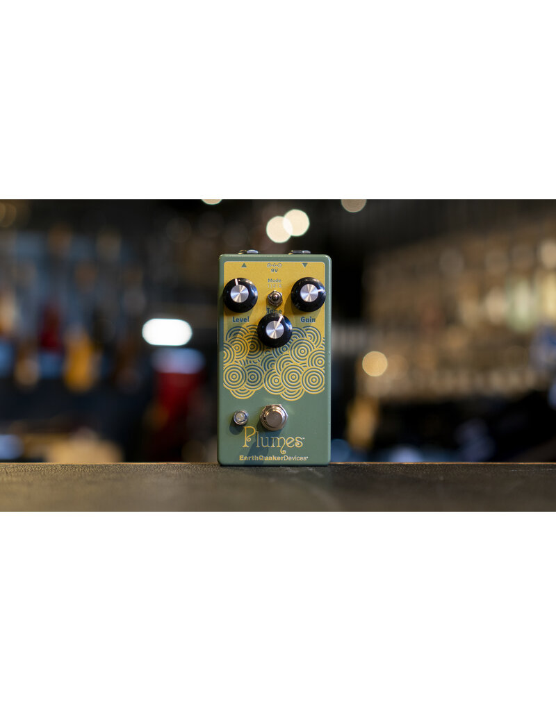 EarthQuaker Devices Plumes Small Signal Shredder Overdrive Pedal