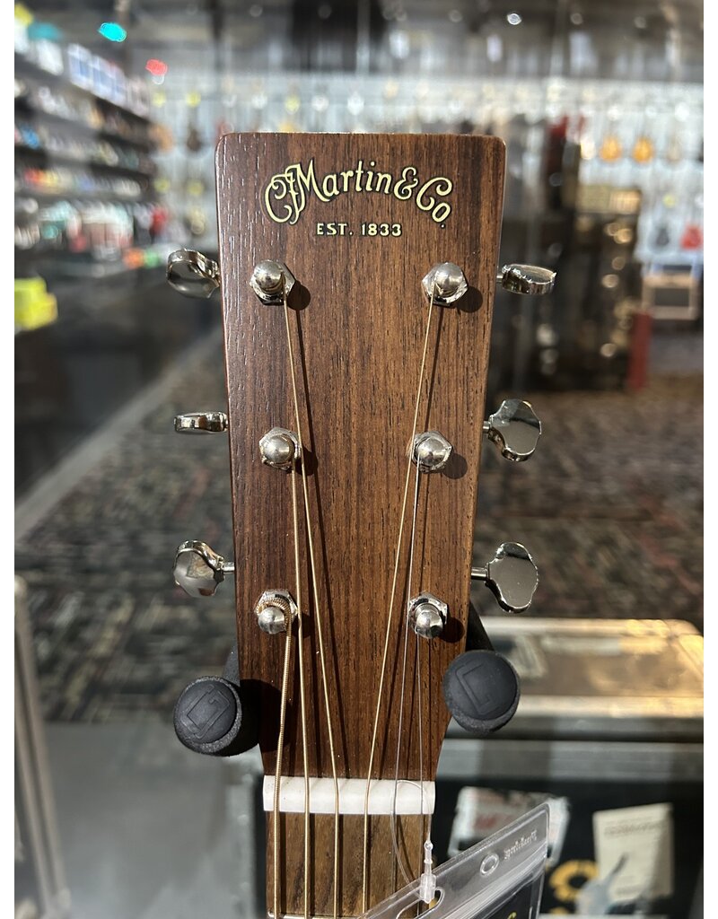 Martin used Martin 000-15M Acoustic Guitar
